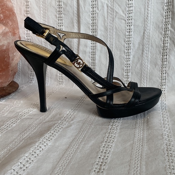 Micheal Kors Black Strapy Heals. Size 8. Good Used Condition. - Picture 5 of 8